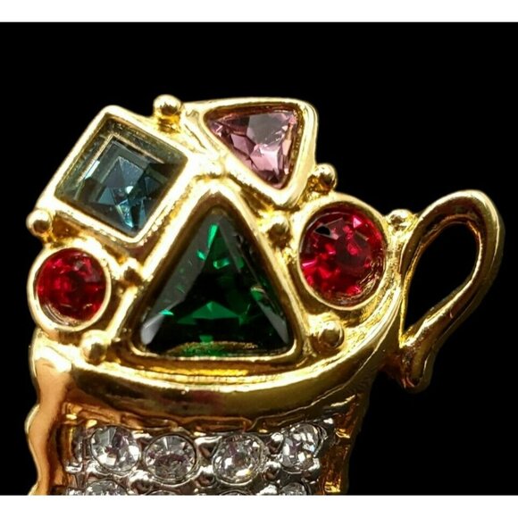 VTG Swarovski Crystal Christmas Stocking Pin Brooch Holiday Gold Tone Gems 1.5" - Picture 11 of 13
